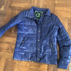 c wonder woman’s puffer